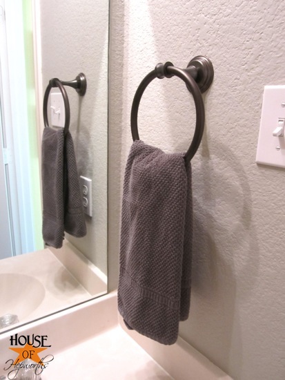 Towel ring above outlet hot sale