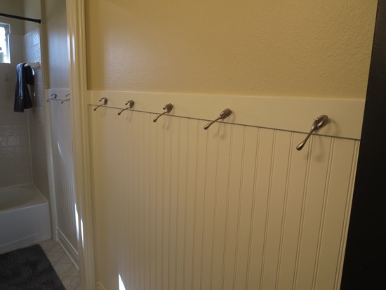 Hooks and coat hooks - how to install them, how high to hang them and –  Furnica