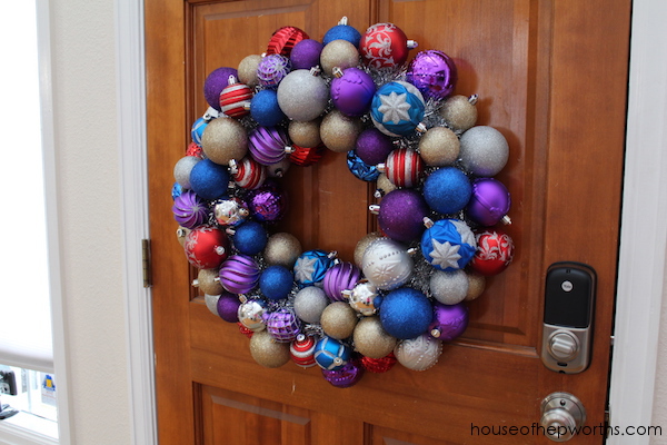 Easy to Make DIY Christmas Wreath with Ornaments - Hen and