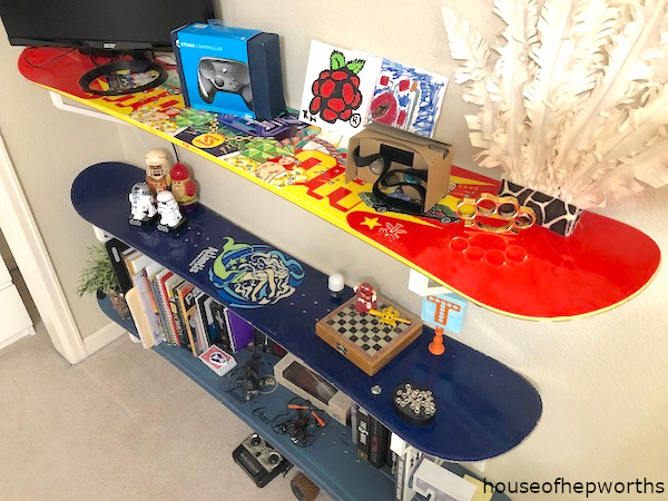 snowboard diy floating shelves